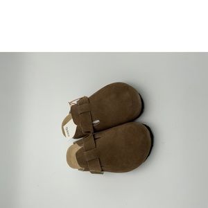 Quince Women's Water Repellent Suede Clog Mule Cafe 6 NEW